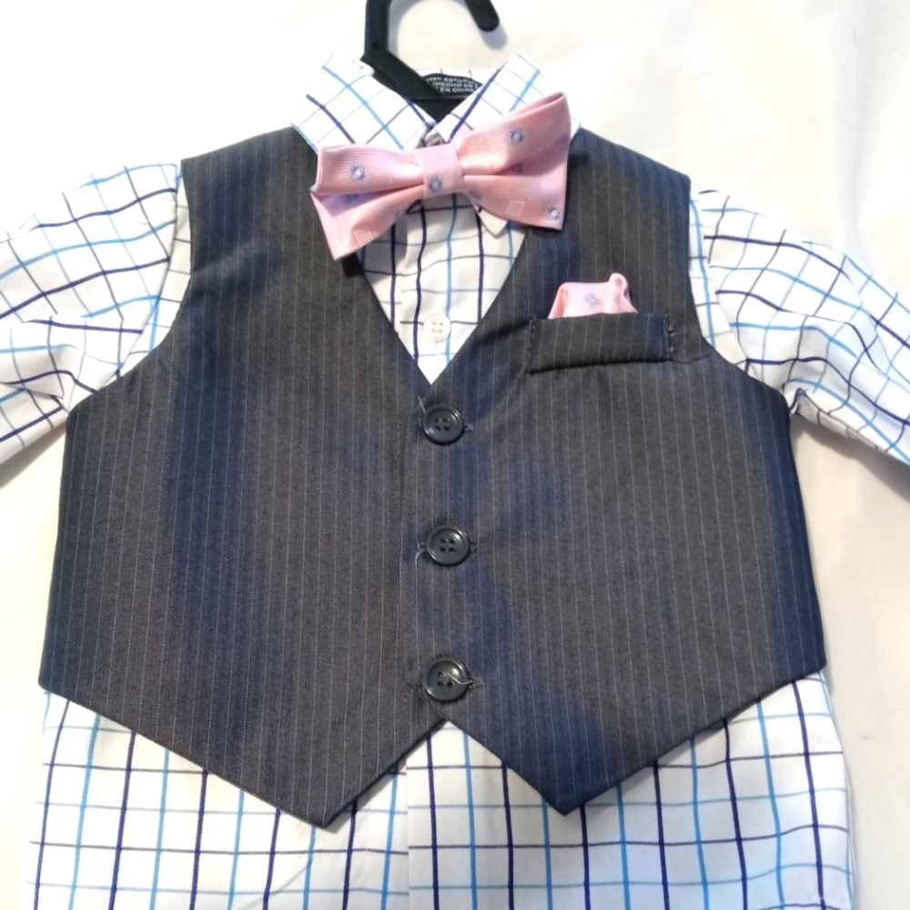 Boy's 4 pc. Dress Suit W/ Vest & Bow Tie